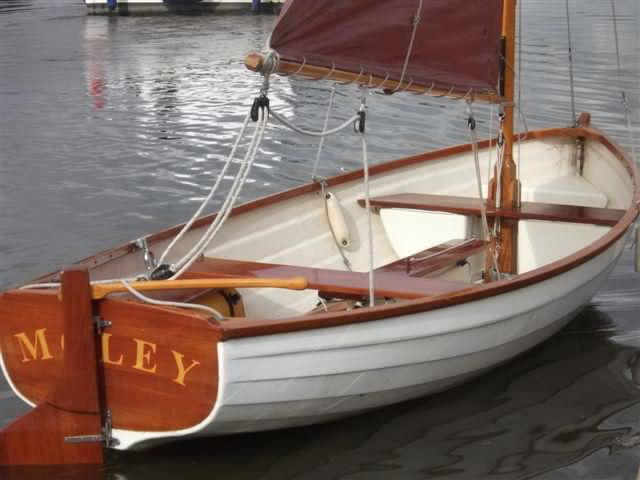 traditionally styled grp broads sailing dinghy & trailer