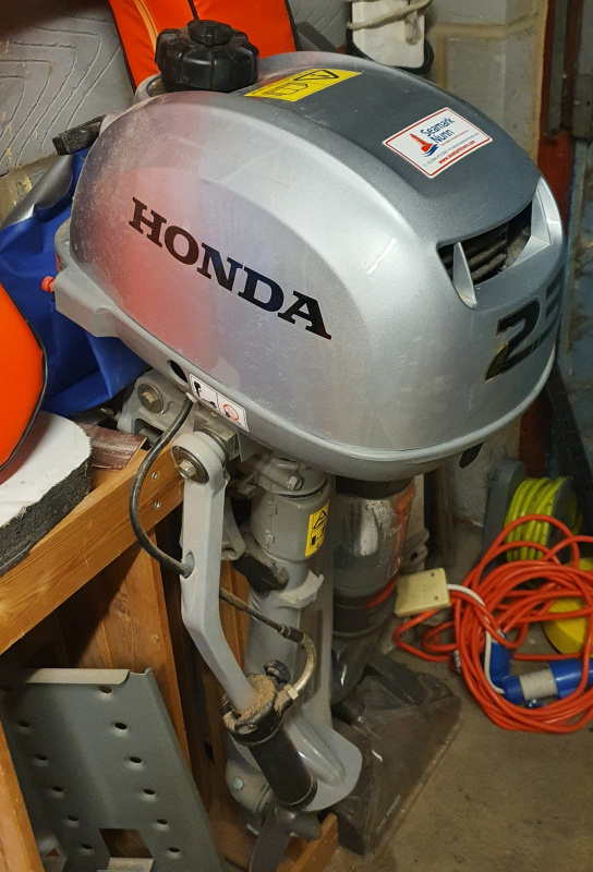 Honda 2.3hp Outboard Motor (Air Cooled)