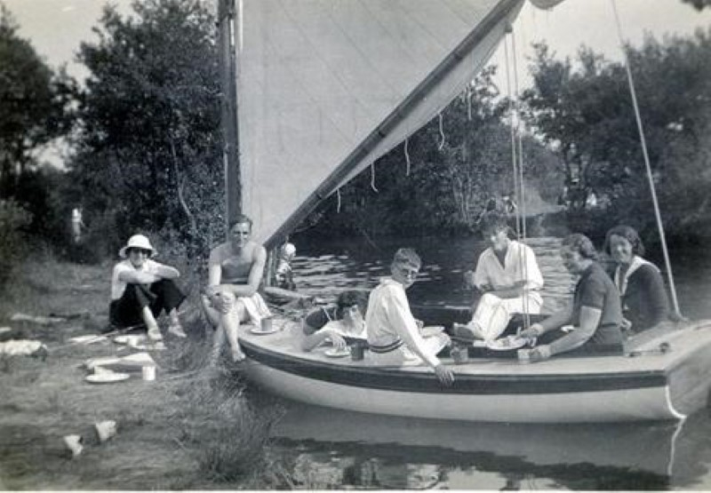 Ernest Woods Catboat